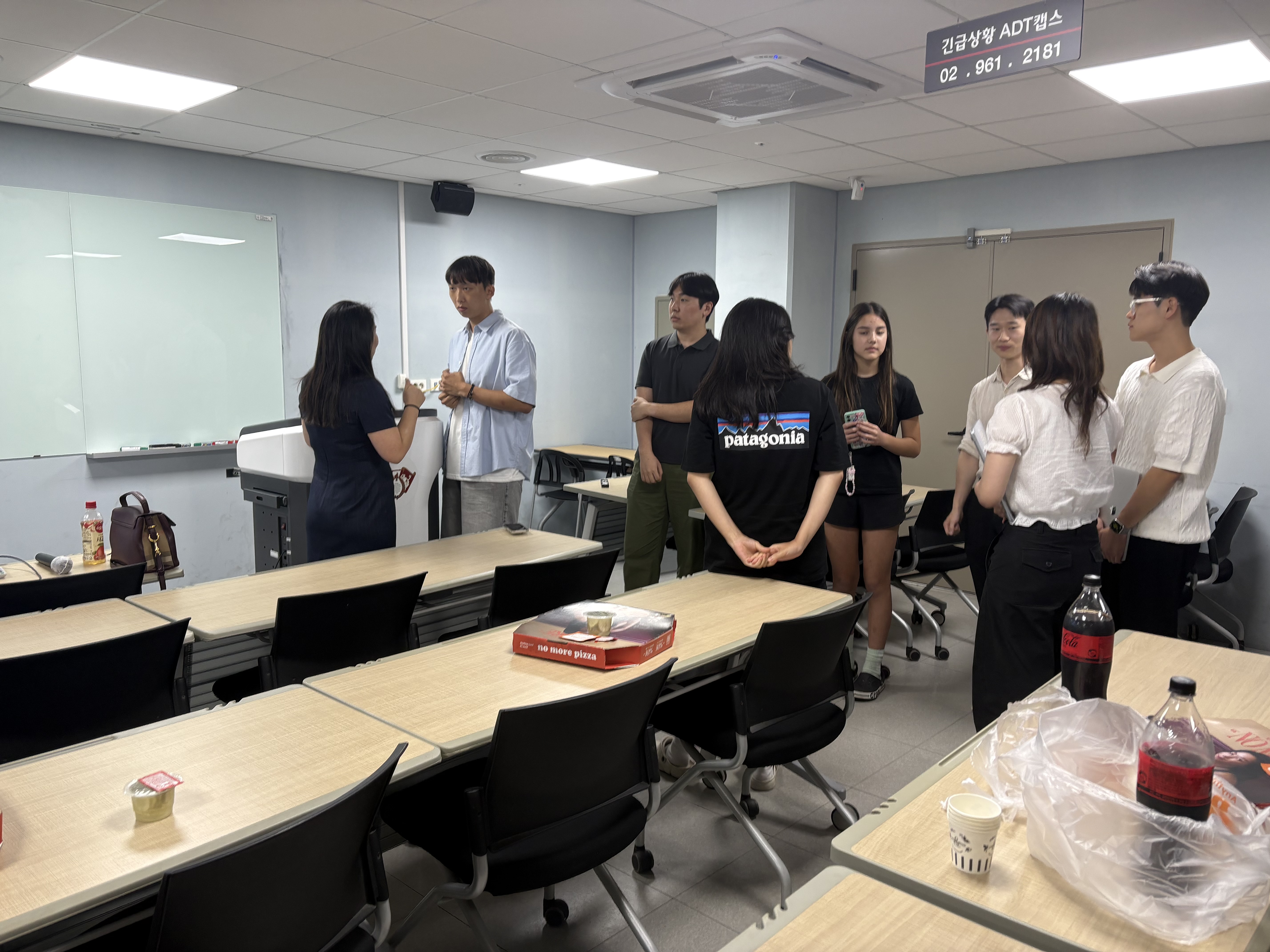 회의사진1.jpg